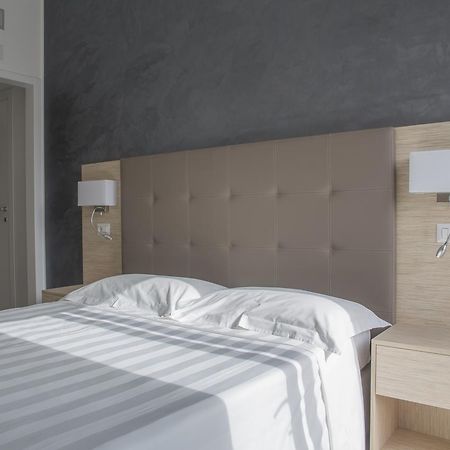 Rooms A Due Passi Dal Mare 포르토레카나티 외부 사진