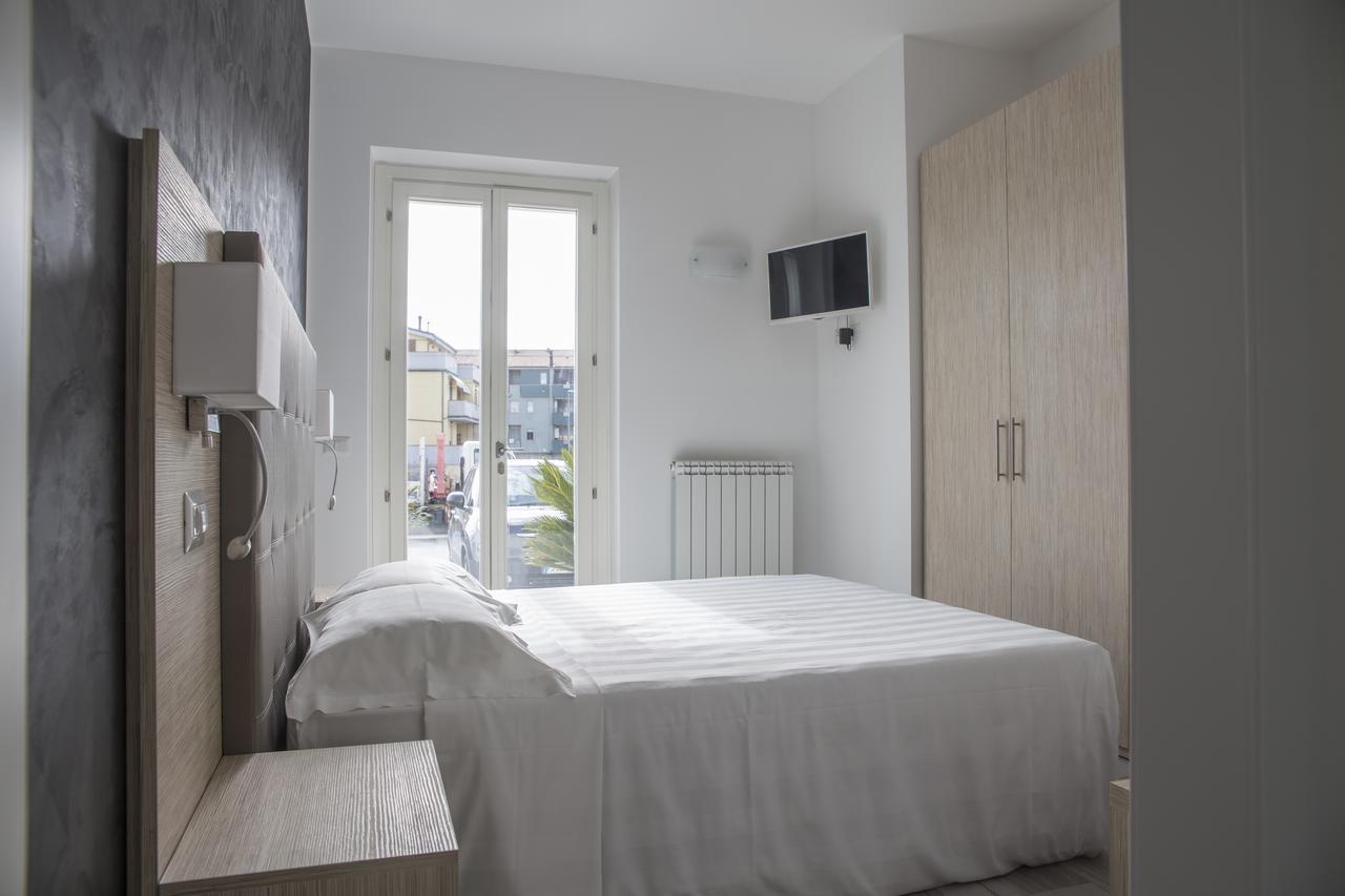 Rooms A Due Passi Dal Mare 포르토레카나티 외부 사진
